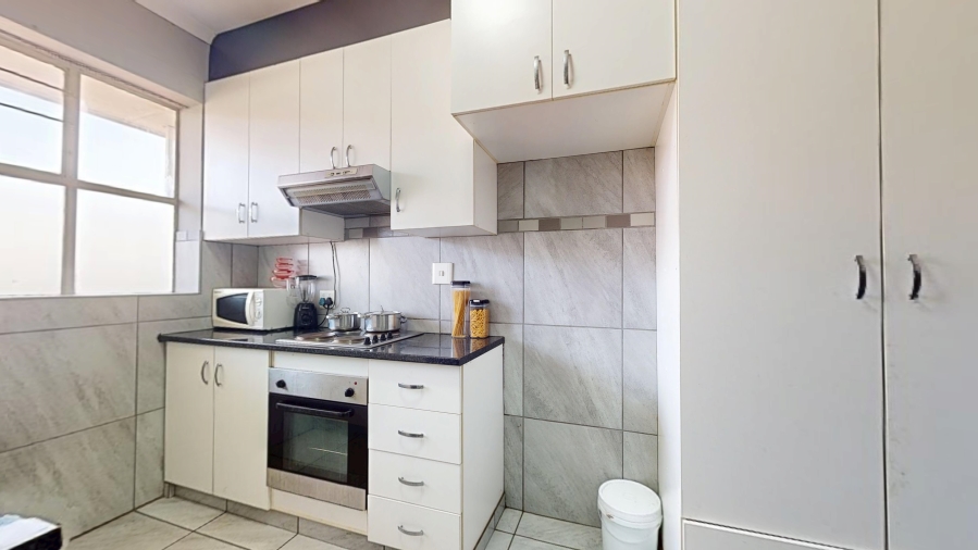 2 Bedroom Property for Sale in Denlee Gauteng