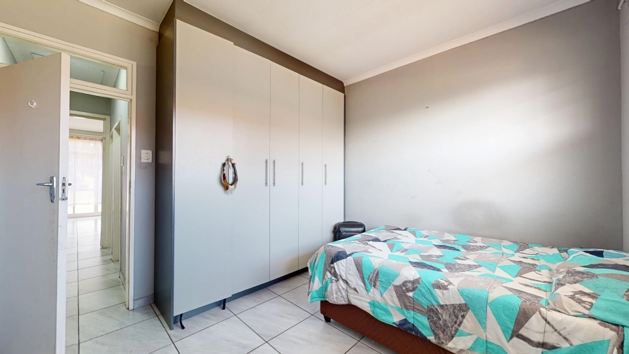 2 Bedroom Property for Sale in Denlee Gauteng