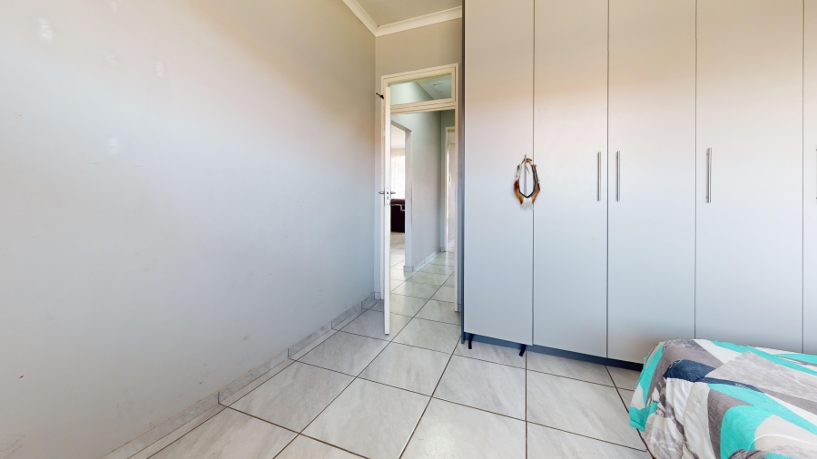 2 Bedroom Property for Sale in Denlee Gauteng