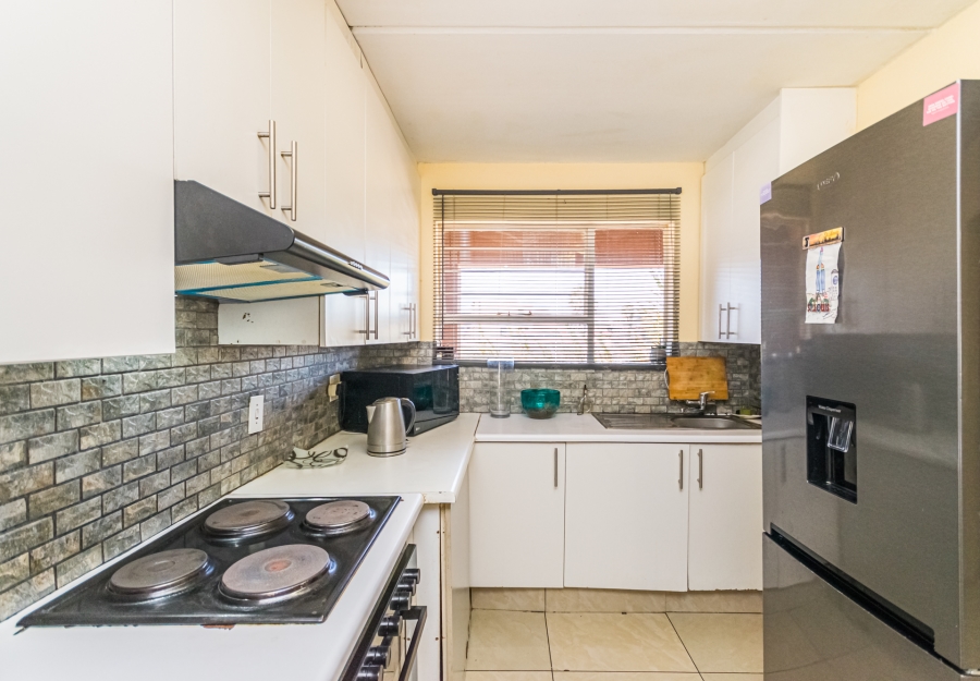 2 Bedroom Property for Sale in Florida Gauteng
