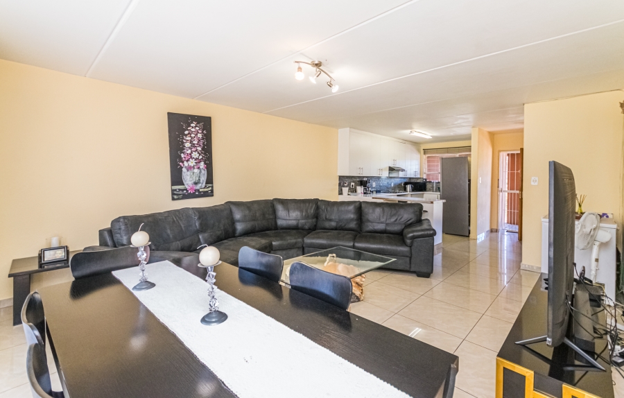 2 Bedroom Property for Sale in Florida Gauteng
