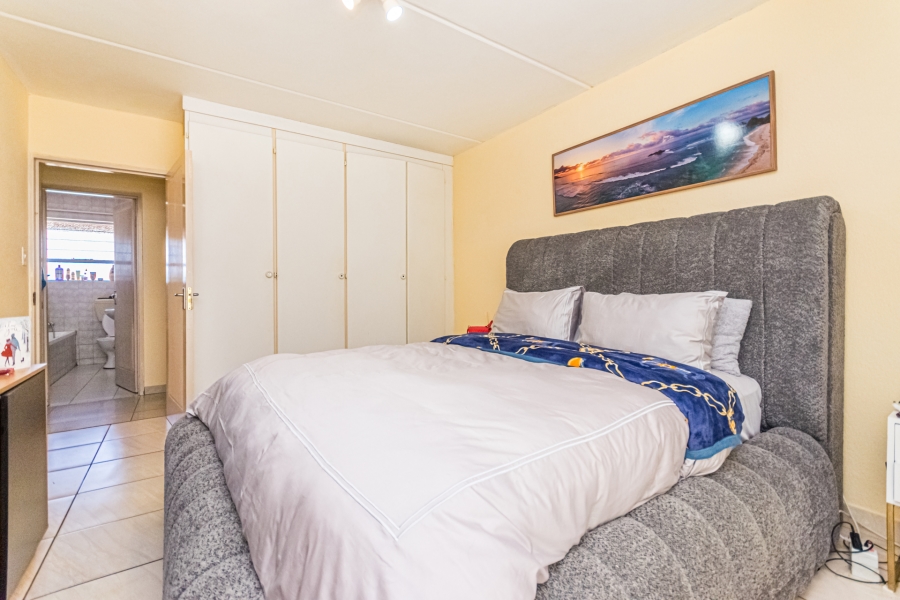 2 Bedroom Property for Sale in Florida Gauteng