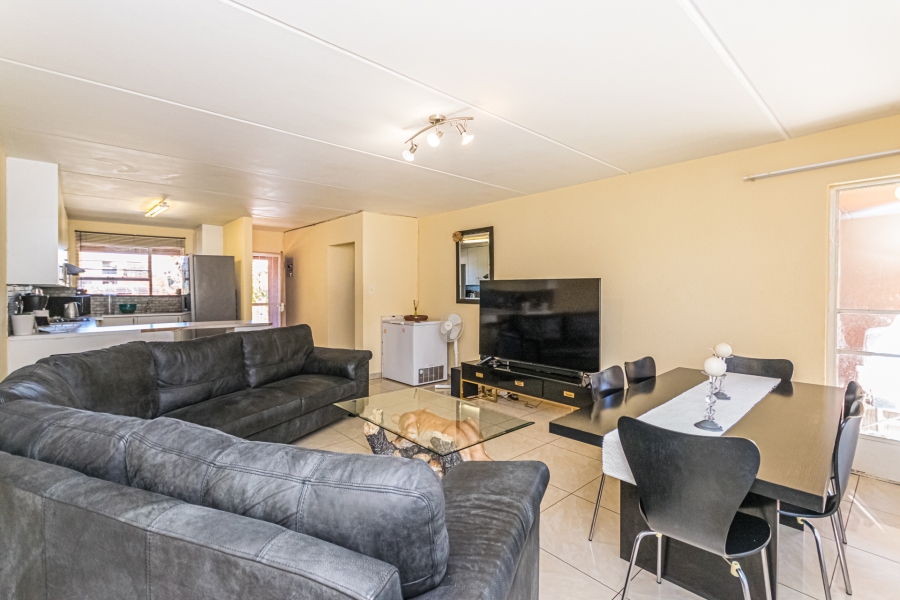 2 Bedroom Property for Sale in Florida Gauteng