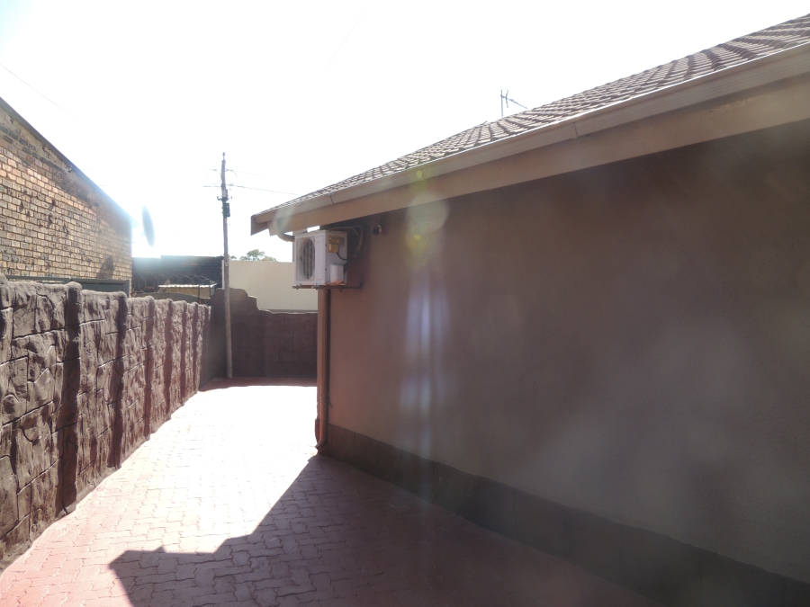 3 Bedroom Property for Sale in Elandspark Gauteng
