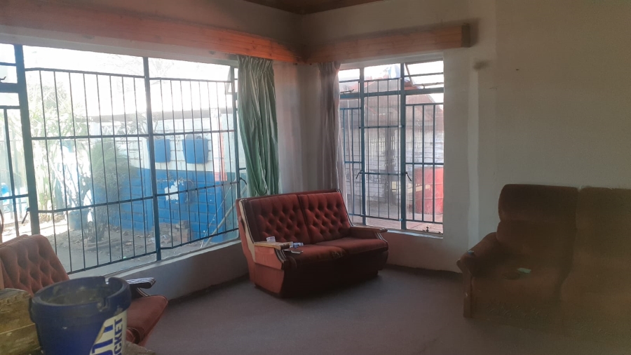 4 Bedroom Property for Sale in Vanderbijlpark CW 5 Gauteng