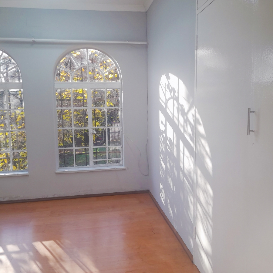 To Let 4 Bedroom Property for Rent in Bryanston Gauteng
