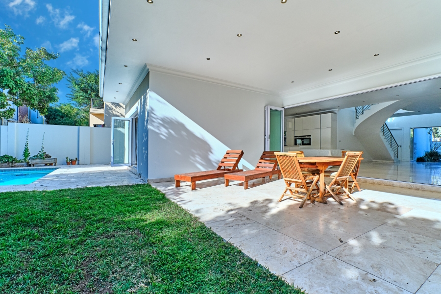 To Let 5 Bedroom Property for Rent in Waterfall Country Village Gauteng