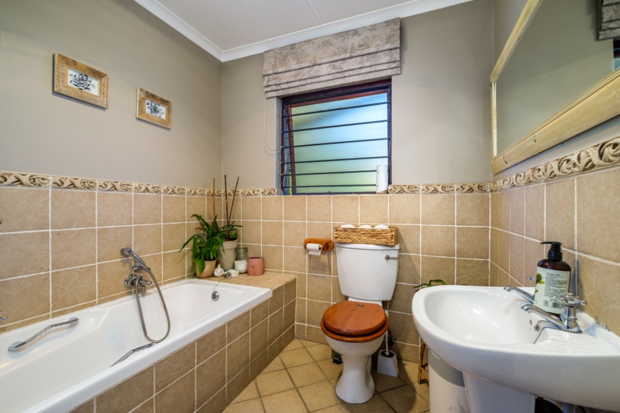 3 Bedroom Property for Sale in Boskruin Gauteng