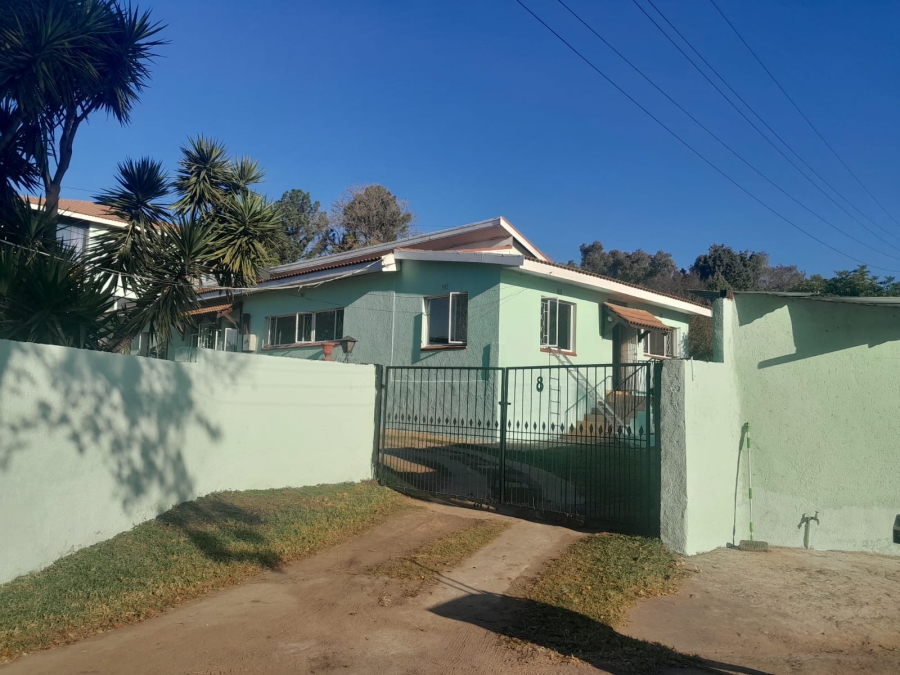 To Let 5 Bedroom Property for Rent in Randpark Ridge Gauteng