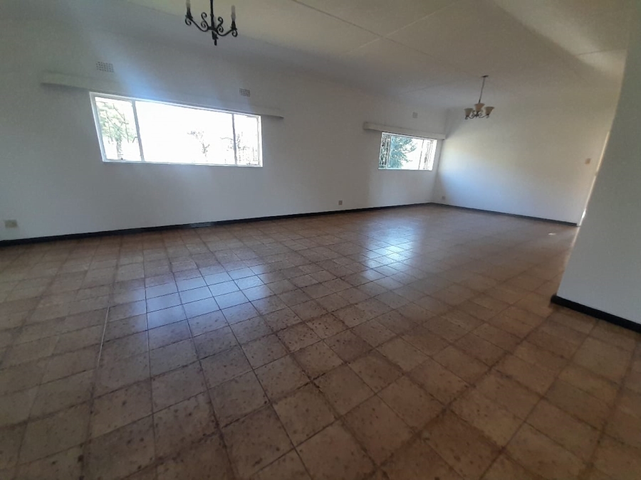 To Let 5 Bedroom Property for Rent in Randpark Ridge Gauteng
