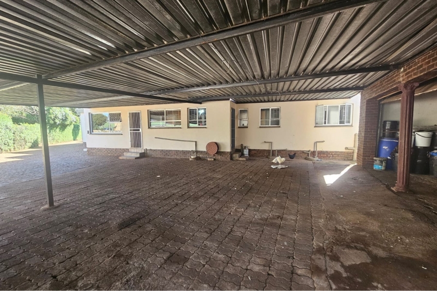 4 Bedroom Property for Sale in Wierda Park Gauteng