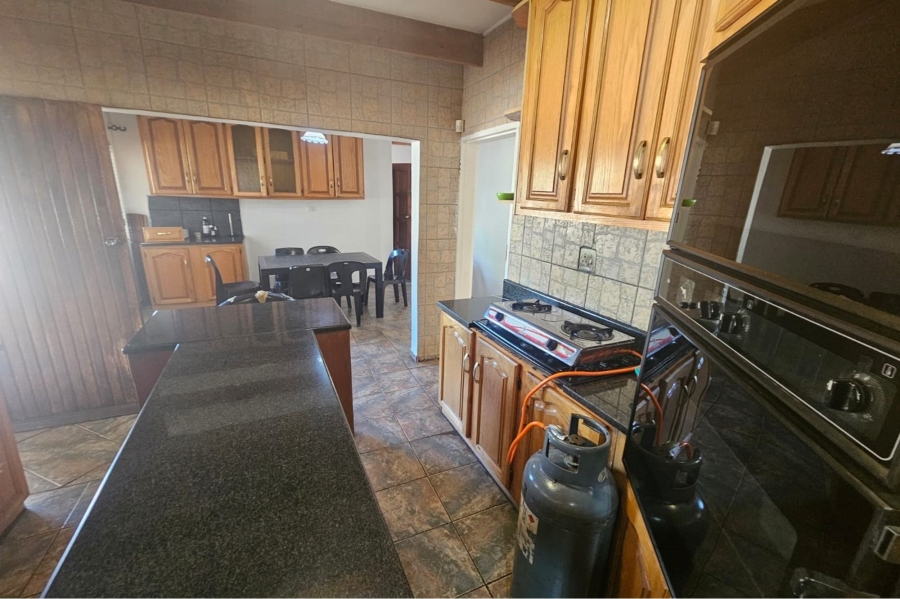 4 Bedroom Property for Sale in Wierda Park Gauteng