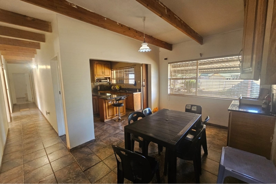 4 Bedroom Property for Sale in Wierda Park Gauteng