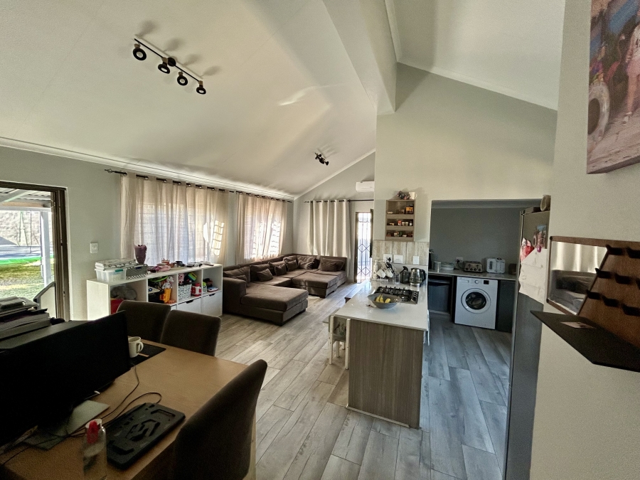 3 Bedroom Property for Sale in Halfway Gardens Gauteng