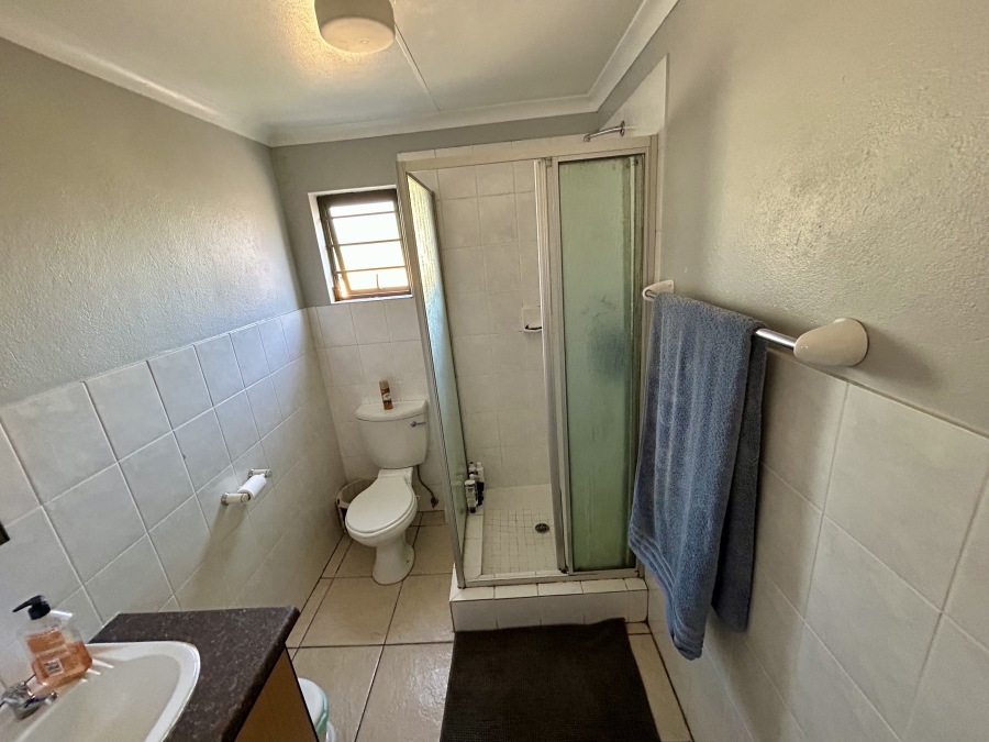 3 Bedroom Property for Sale in Halfway Gardens Gauteng