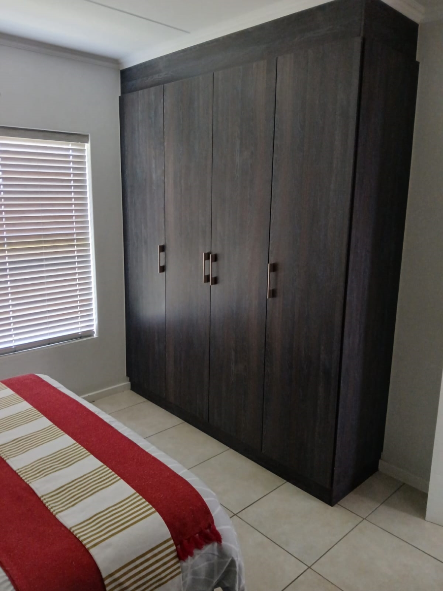 3 Bedroom Property for Sale in Oakdene Gauteng