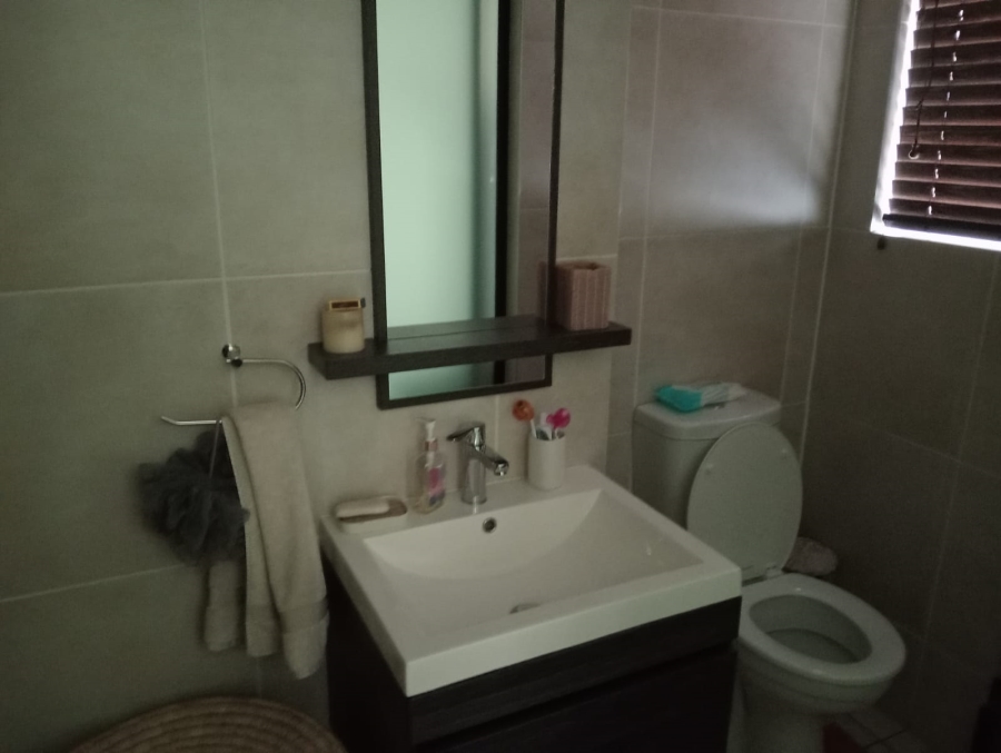 3 Bedroom Property for Sale in Oakdene Gauteng
