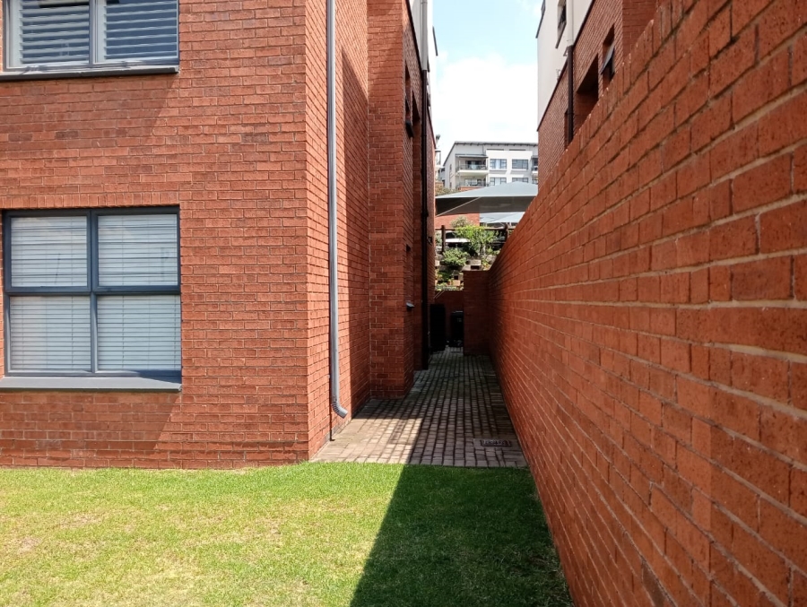 3 Bedroom Property for Sale in Oakdene Gauteng
