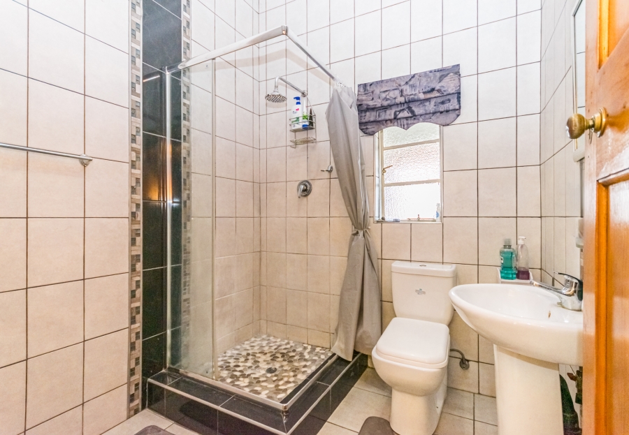 2 Bedroom Property for Sale in Florida Gauteng