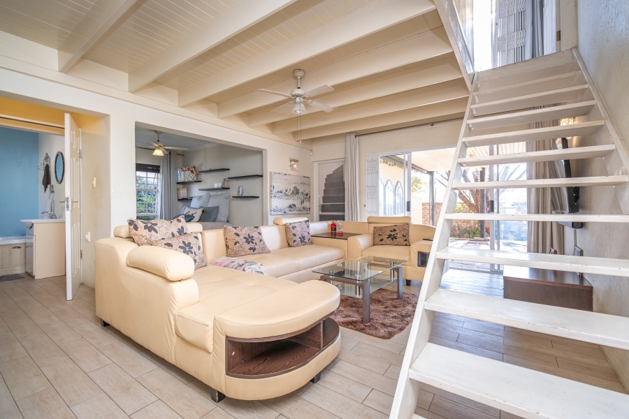 3 Bedroom Property for Sale in Broadacres Gauteng