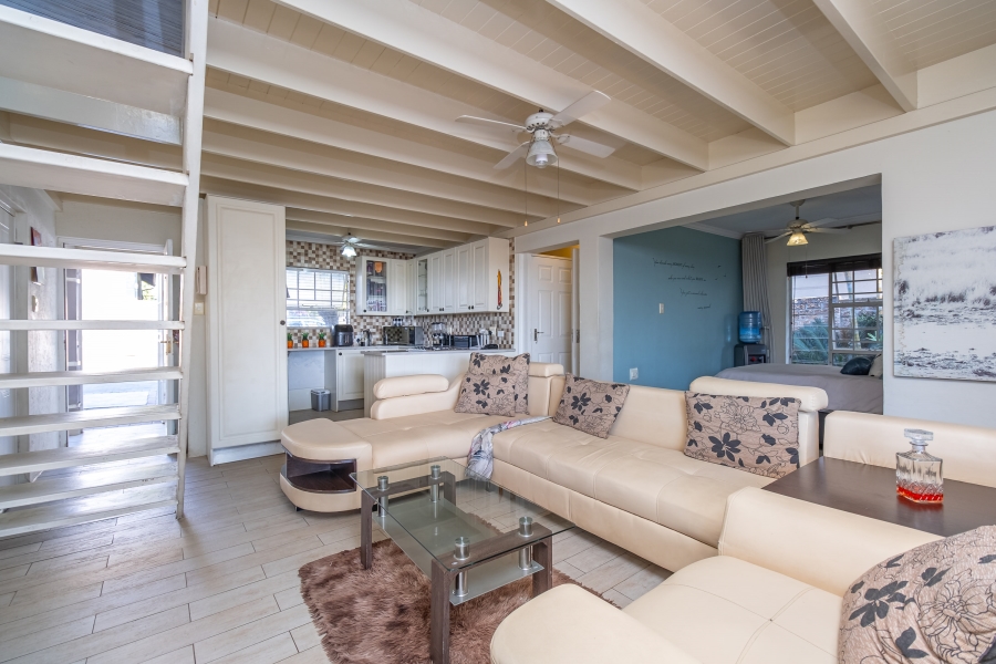 3 Bedroom Property for Sale in Broadacres Gauteng