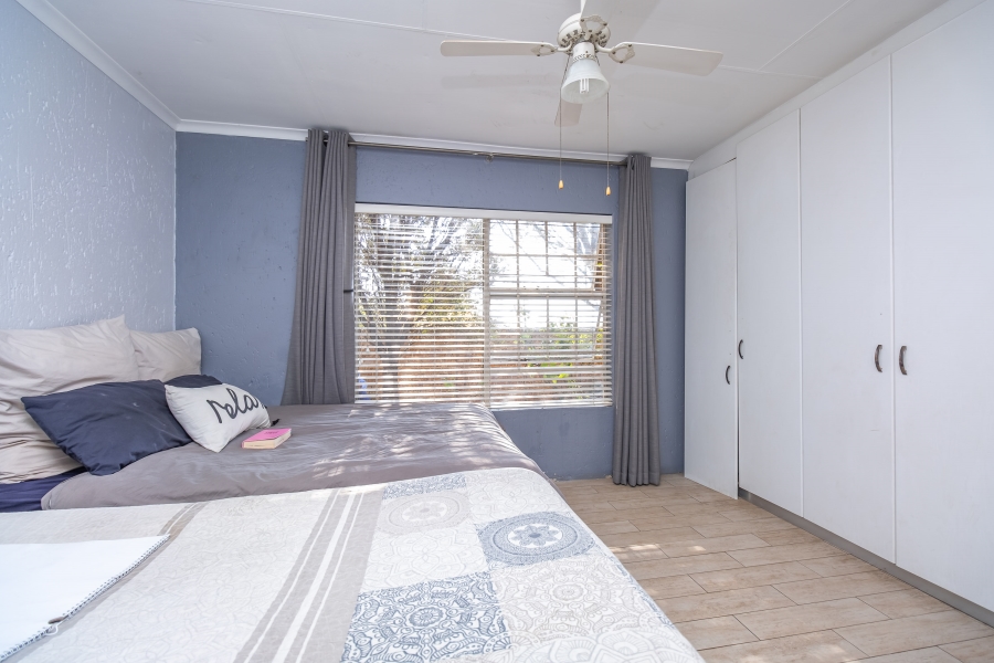 3 Bedroom Property for Sale in Broadacres Gauteng