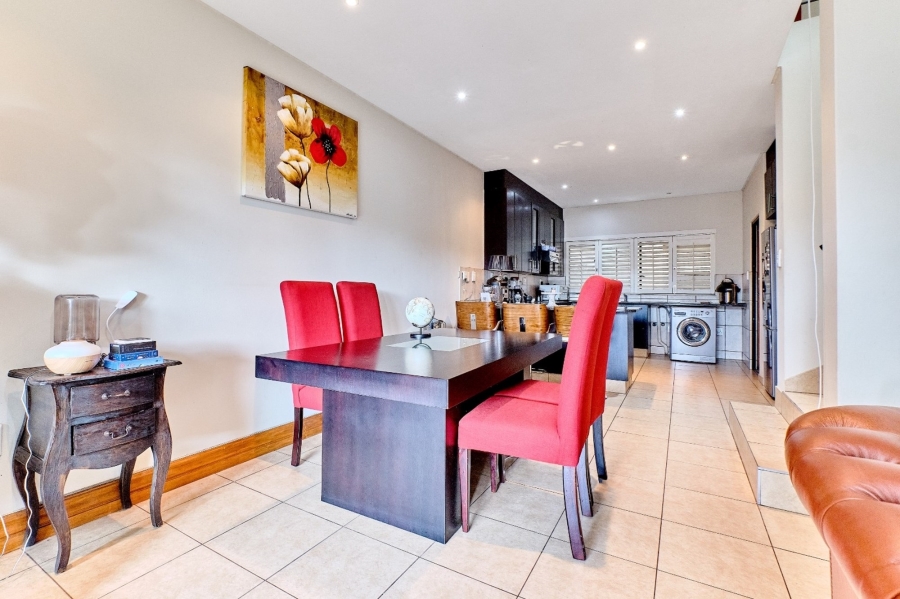 3 Bedroom Property for Sale in Northcliff Gauteng