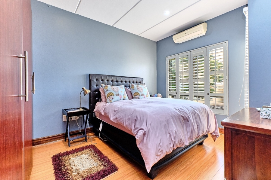 3 Bedroom Property for Sale in Northcliff Gauteng
