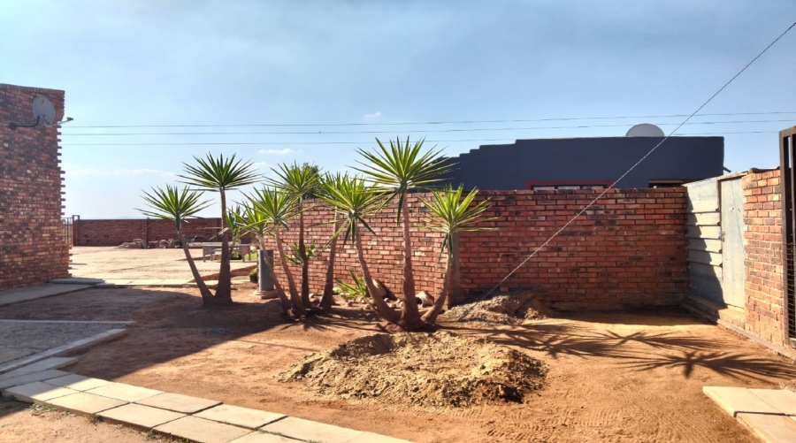 2 Bedroom Property for Sale in De Deur Gauteng