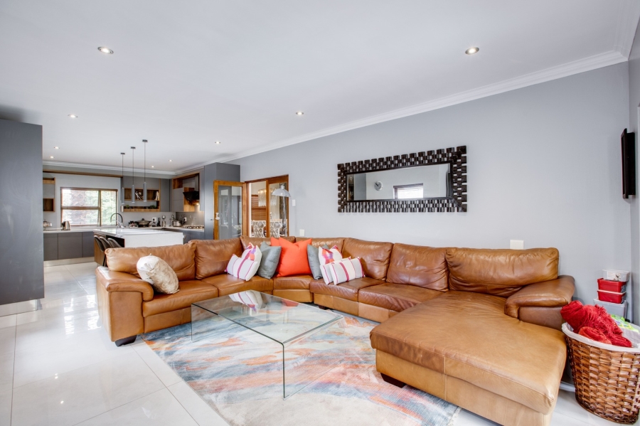 4 Bedroom Property for Sale in Dainfern Valley Gauteng