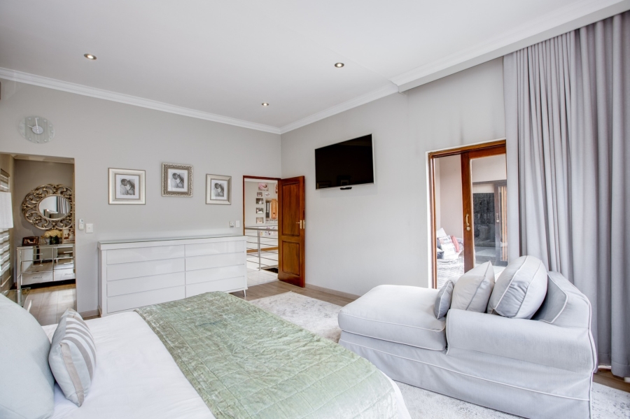 4 Bedroom Property for Sale in Dainfern Valley Gauteng
