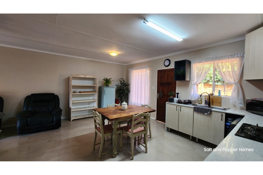 To Let 2 Bedroom Property for Rent in Sinoville Gauteng