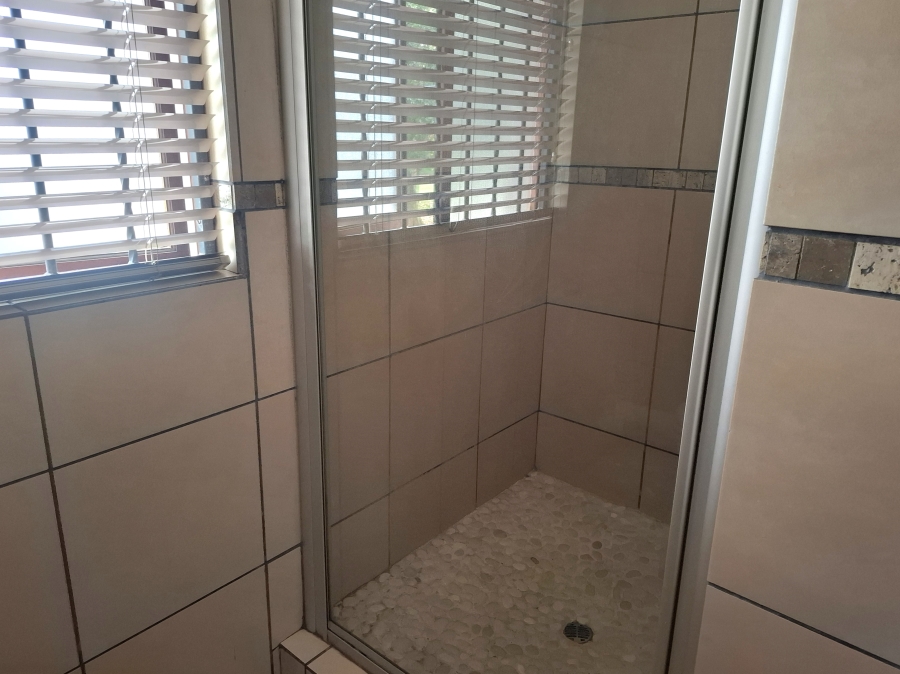 4 Bedroom Property for Sale in Greenhills Gauteng