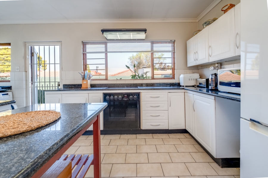 3 Bedroom Property for Sale in Bryanston Gauteng