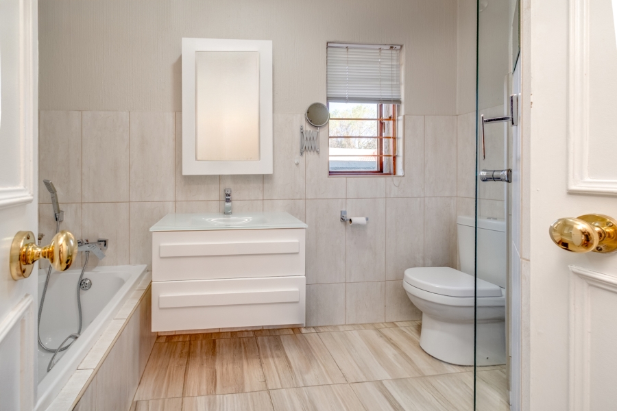 3 Bedroom Property for Sale in Bryanston Gauteng