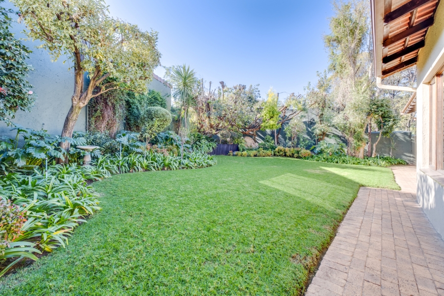 3 Bedroom Property for Sale in Bryanston Gauteng