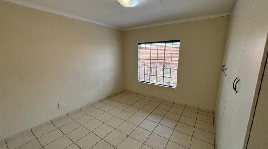 2 Bedroom Property for Sale in Winchester Hills Gauteng