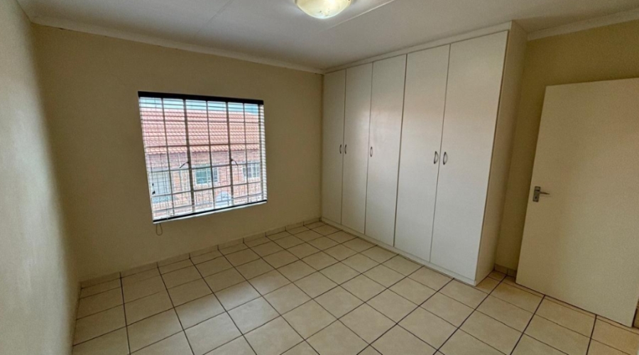 2 Bedroom Property for Sale in Winchester Hills Gauteng