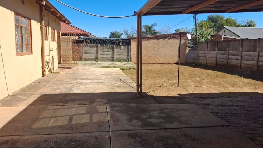 3 Bedroom Property for Sale in East Lynne Gauteng