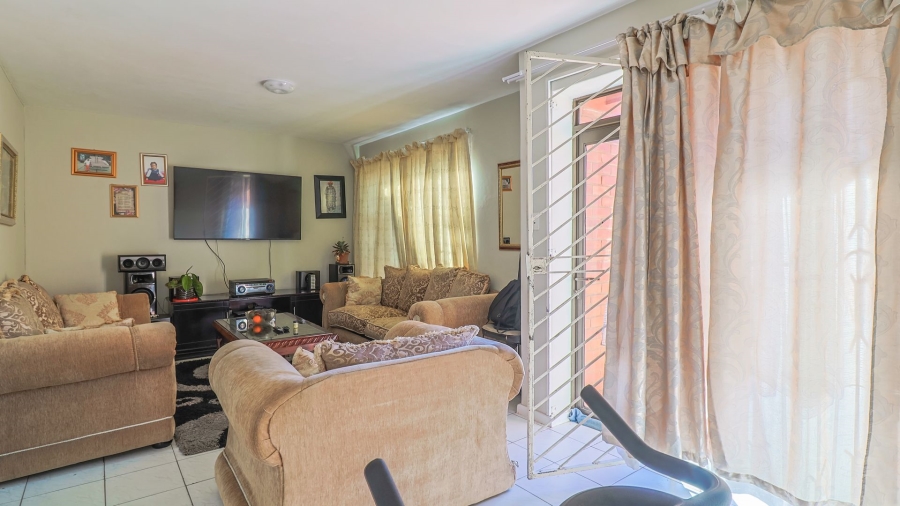 3 Bedroom Property for Sale in Jeppestown Gauteng