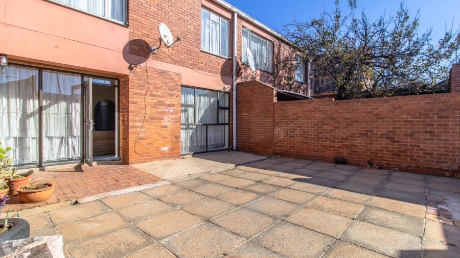 3 Bedroom Property for Sale in Jeppestown Gauteng