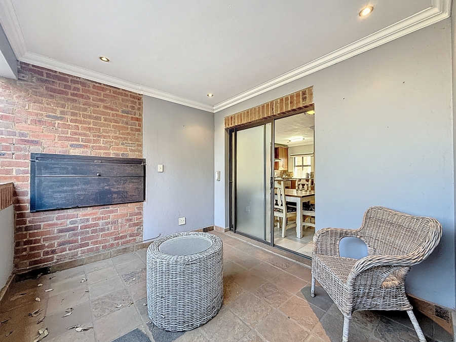 3 Bedroom Property for Sale in Heritage Hill Gauteng