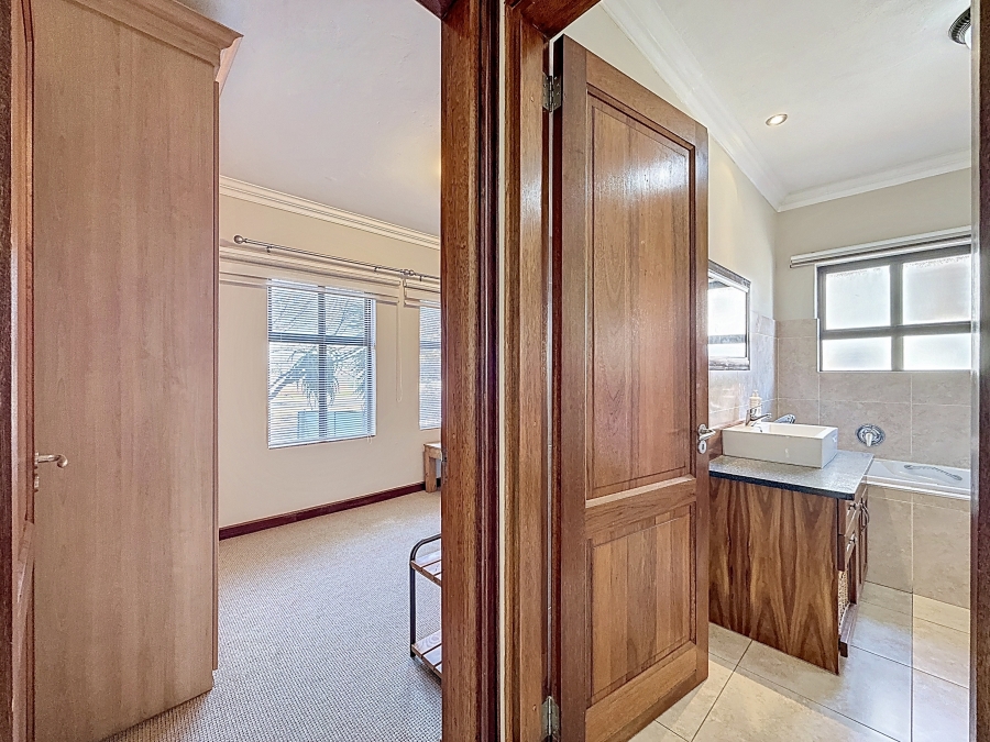 3 Bedroom Property for Sale in Heritage Hill Gauteng