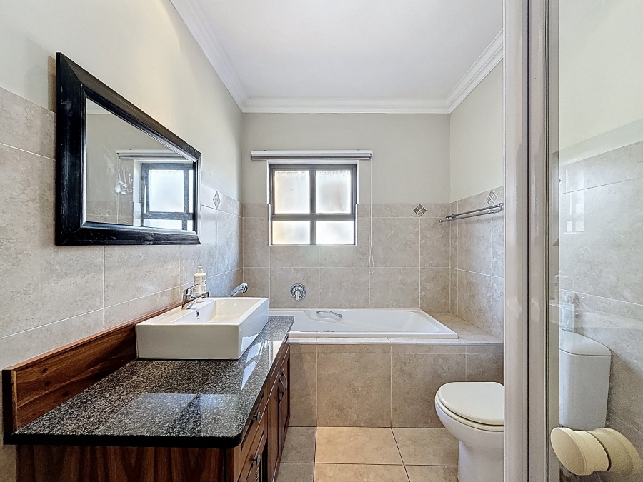 3 Bedroom Property for Sale in Heritage Hill Gauteng