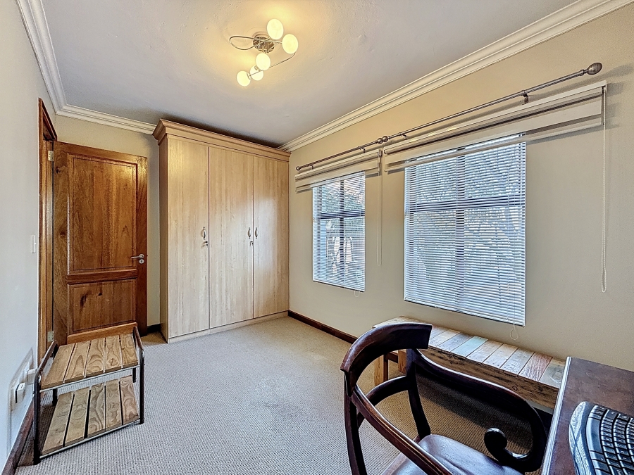 3 Bedroom Property for Sale in Heritage Hill Gauteng