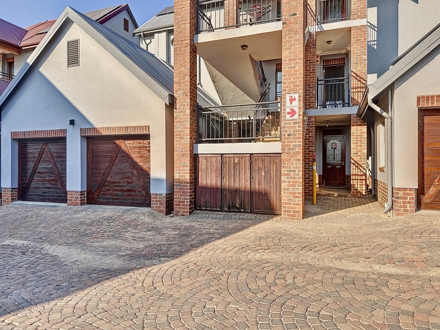 3 Bedroom Property for Sale in Heritage Hill Gauteng
