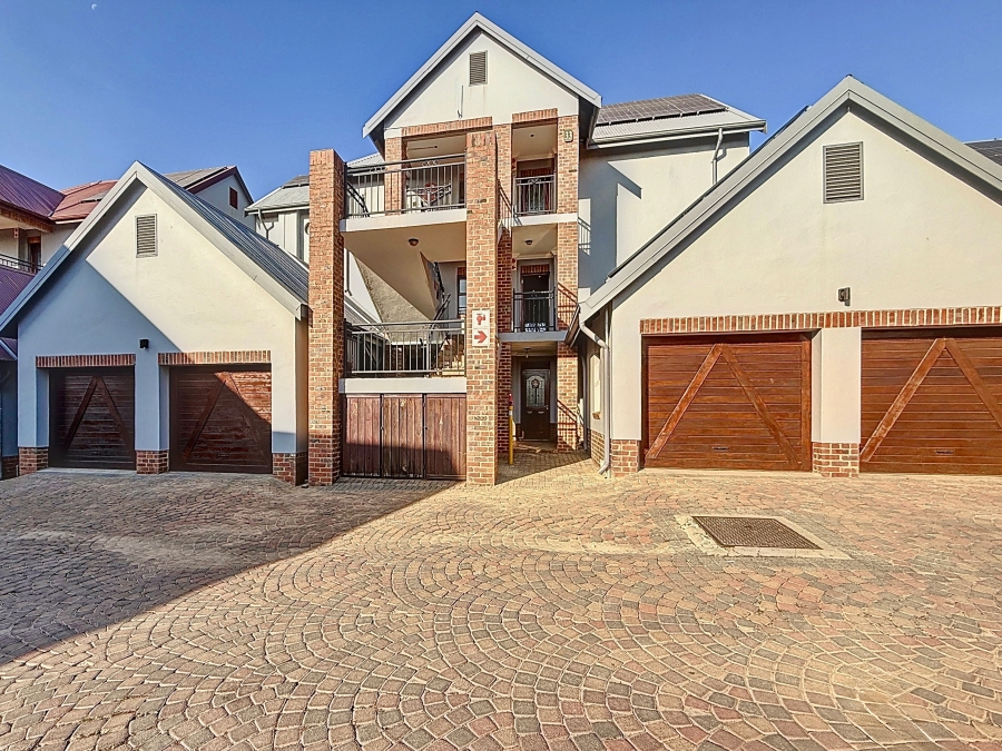 3 Bedroom Property for Sale in Heritage Hill Gauteng