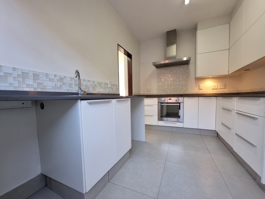 3 Bedroom Property for Sale in Robindale Gauteng