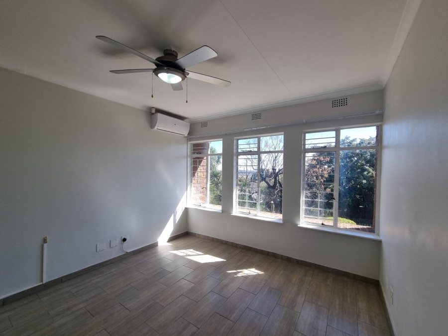 3 Bedroom Property for Sale in Robindale Gauteng