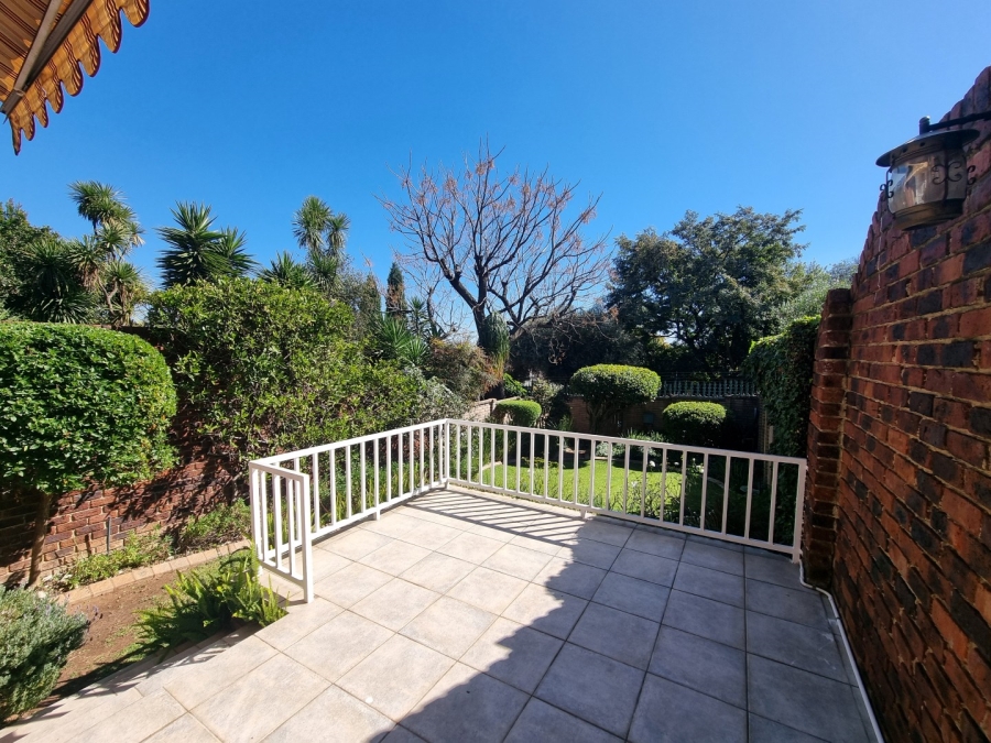 3 Bedroom Property for Sale in Robindale Gauteng